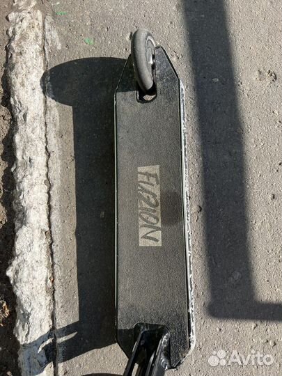 Трюковой самокат Fuzion