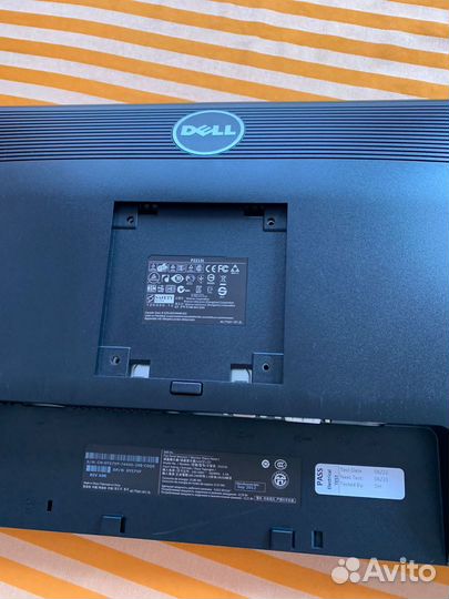 Монитор для компьютера Dell 2213t