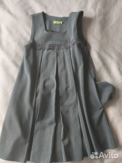 Школьная одежда для девочки 134- 140