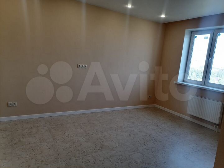 Доля в 1-к. квартире, 45 м², 11/14 эт.