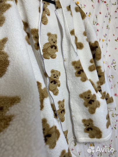 Кофта на молнии с мишками