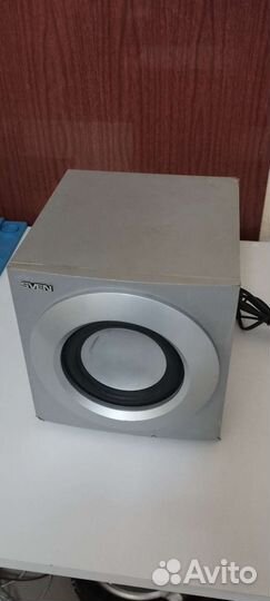 Сабвуфер активный