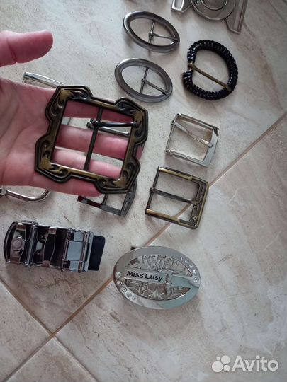 Продам пряжки от поясов