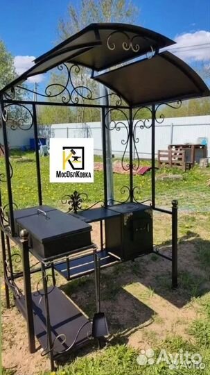 Мангал с крышей и казаном