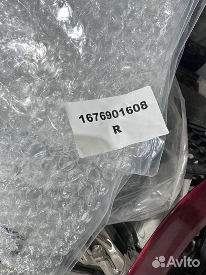 Подкрылок передний правый Mercedes-Benz GLE 167