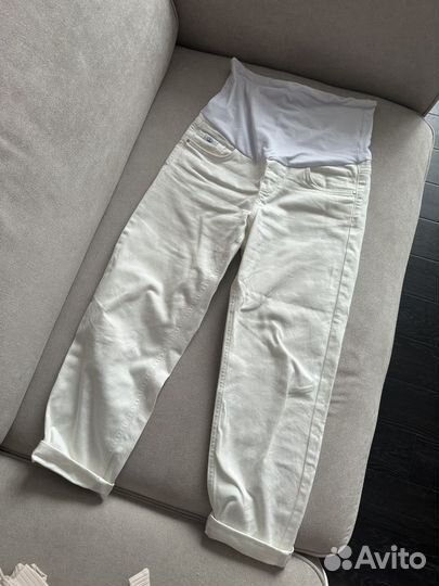 Джинсы mom белые