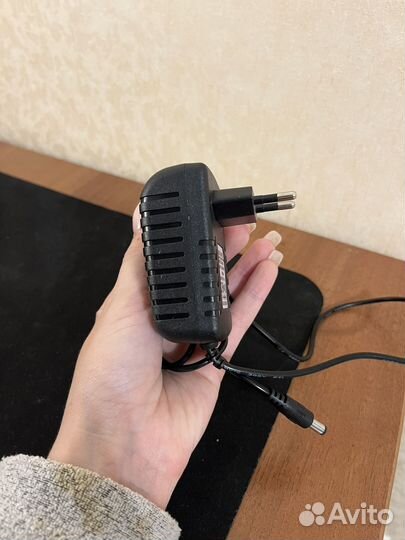 Зарядное устройство адаптер для пылесоса