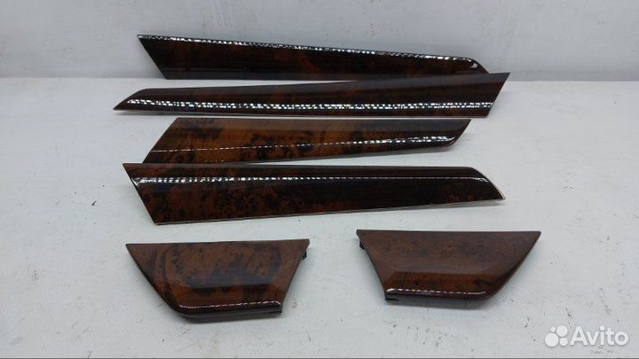 Накладка декоративная Mercedes-Benz C W204 1.8