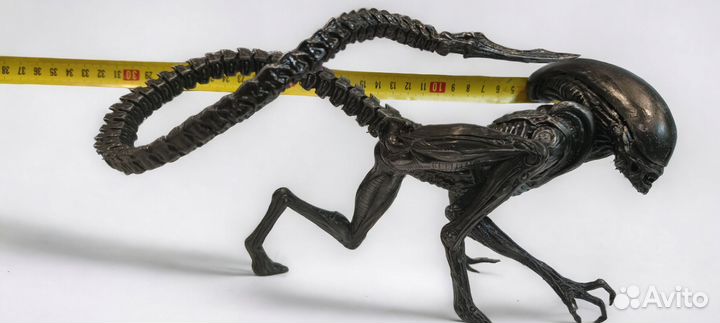 Фигурка чужой (Alien)