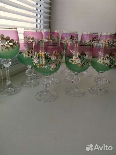 Хрустальные бокалы лепка богемия