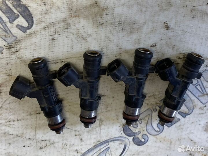 Форсунка топливная peugeot 307