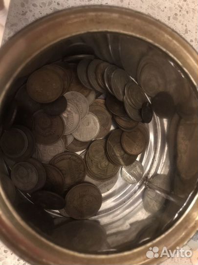 Советские банкноты и монеты