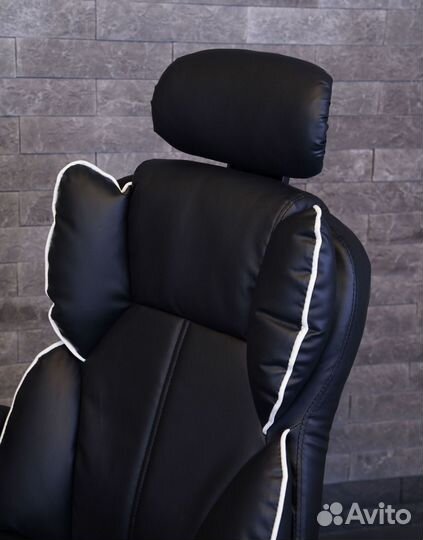 Компьютерное кресло офисное с функцией массажа