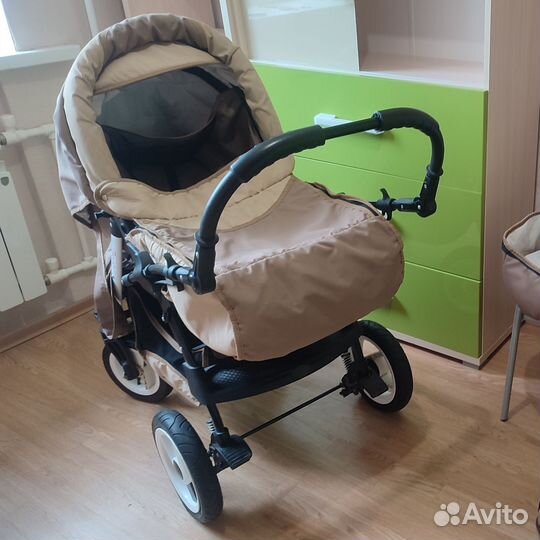 Коляска прогулочная детская