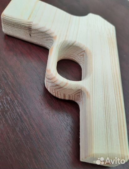 Сувенир игрушка пистолет Макарова