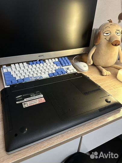 Ноутбук Samsung