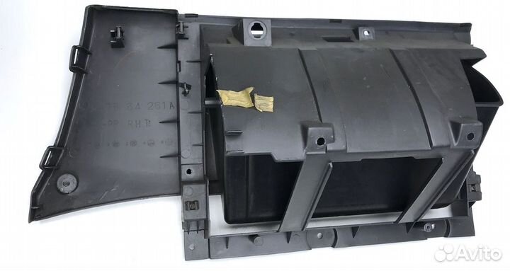 Мазда 626 Бардачок