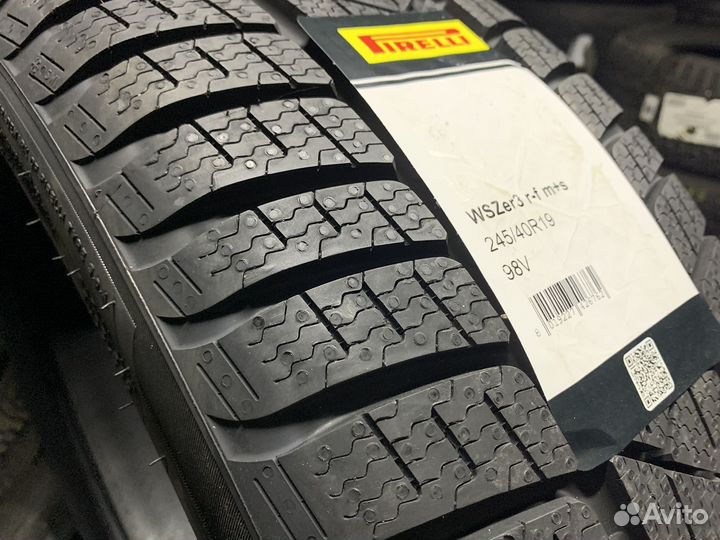 Pirelli Winter Sottozero 3 245/40 R19 98V