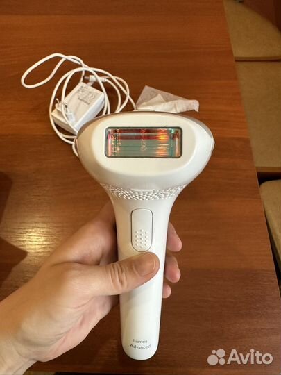 Фотоэпилятор Philips Lumea Advanced