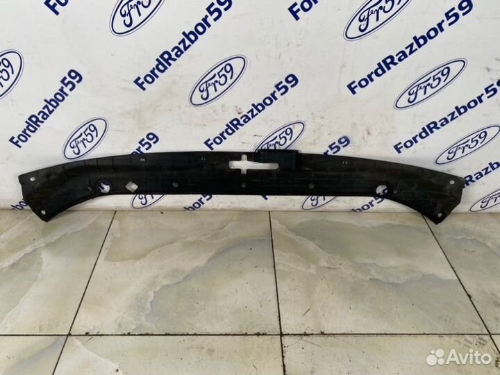 Дефлектор над радиаторами Kia Sportage KM