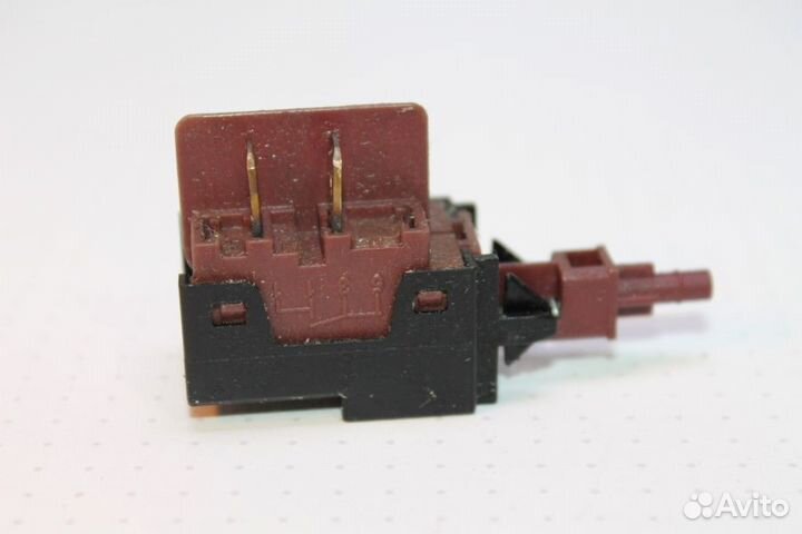 Кнопка Bosch Siemens 00162712 бу. 3299