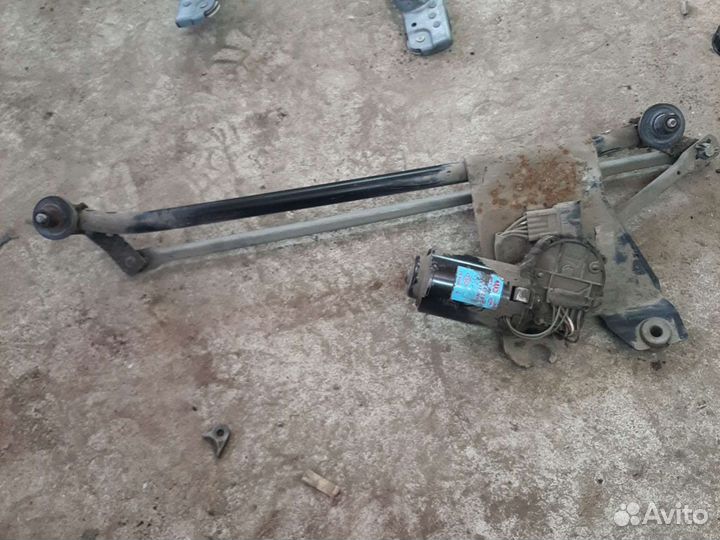 Тропеция дворников логан 1