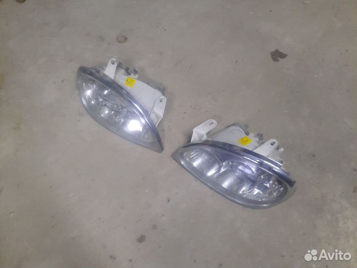 Фары на Волгу 31105