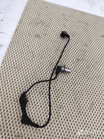 Датчик положения коленвала Bmw M50B25 M52 E34 E36