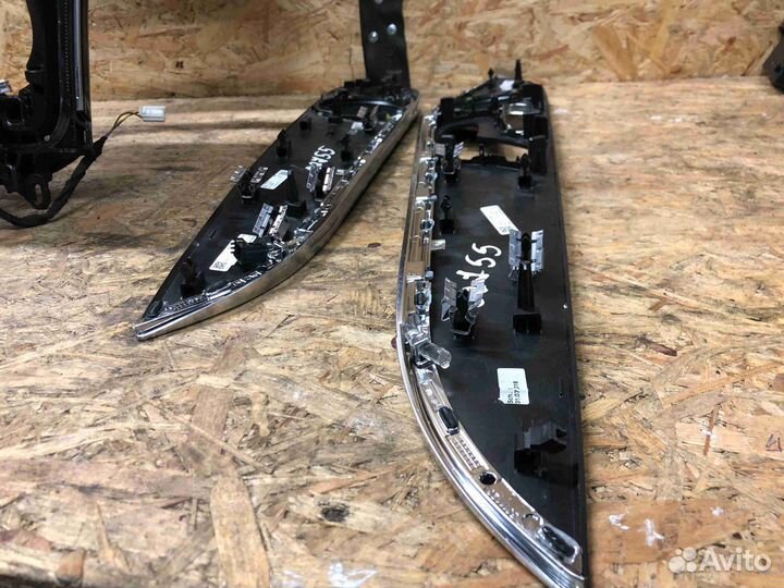 Консоль салона (кулисная часть) Mercedes GLC Coupe