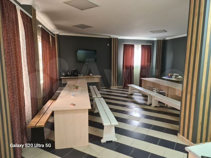 Дом 380 м² на участке 15 сот.