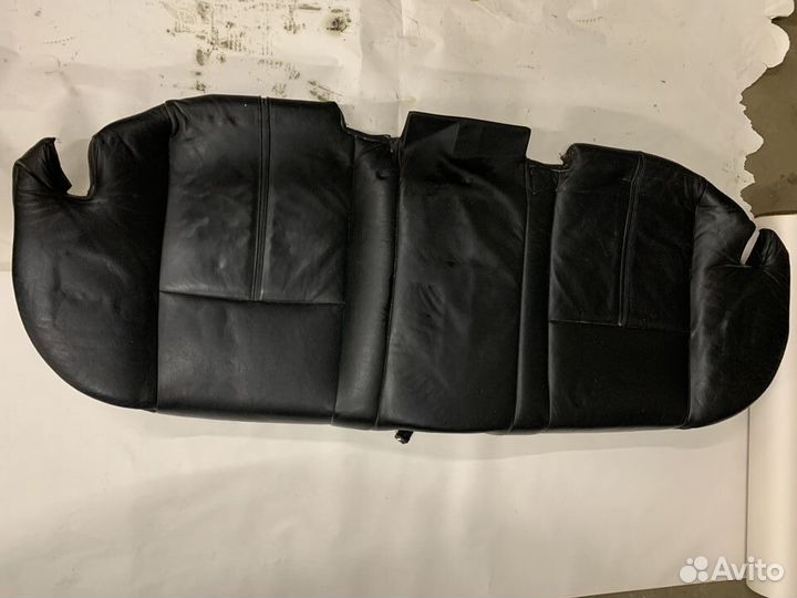 Задний ряд сидений BMW 7 E38