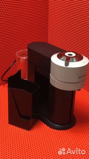 Кофеварка Nespresso Vertuo Next GCV1-EU-SI-NE (Бв)