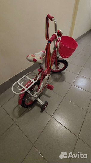 Детский трехколесный велосипед