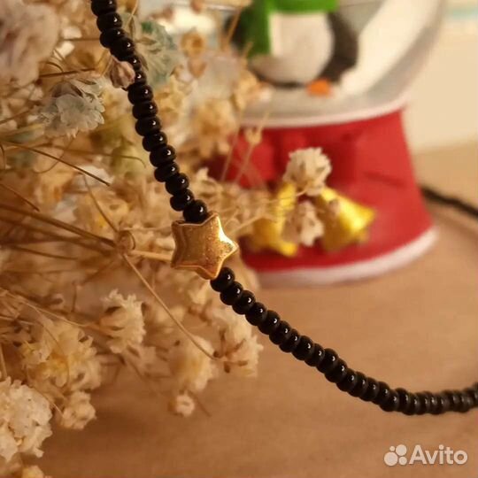 Чокер из бисера со звездой (ожерелье из бисера)