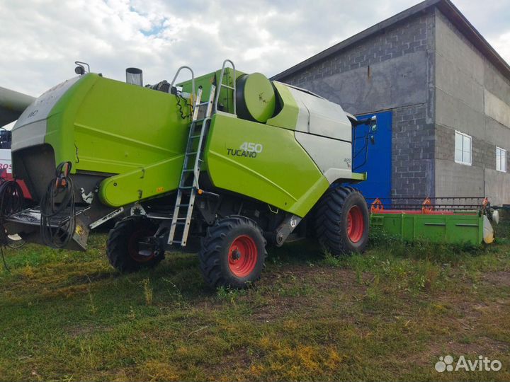 Комбайн Claas Tucano, 2012