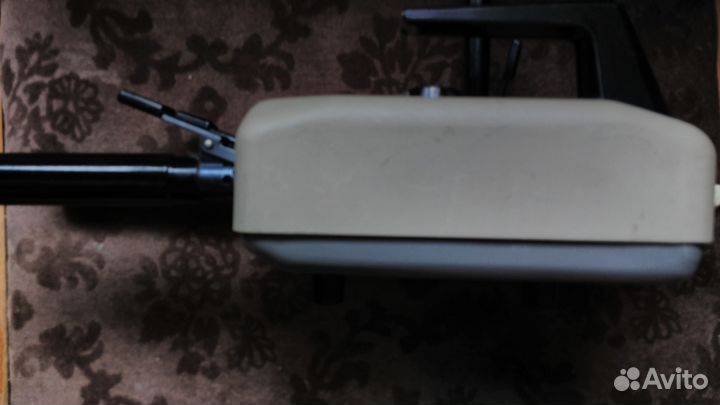 Прибор для завивки волос 