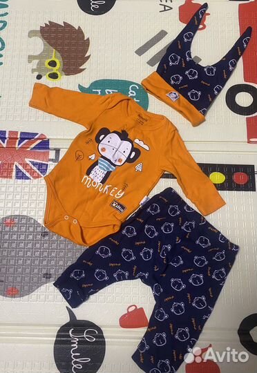 Костюм для малыша тройка: боди, шапка, штаны