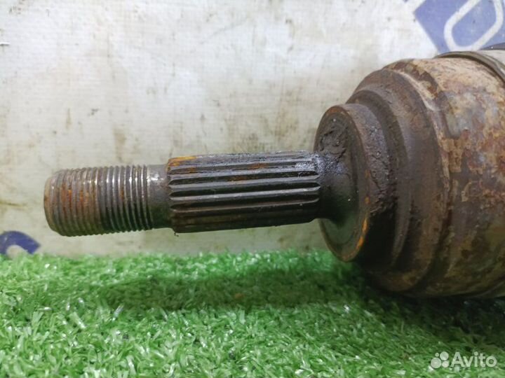 Полуось передний правый Renault Logan седан 1.4