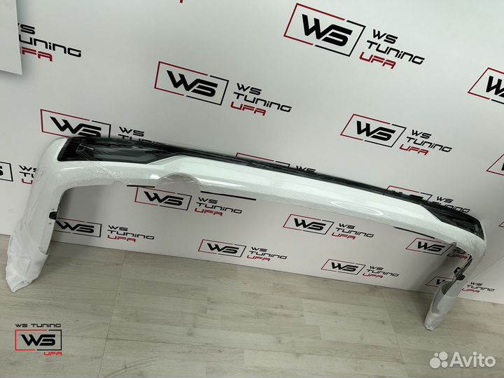 Toyota Land Cruiser 200 Задний Обвес Y584