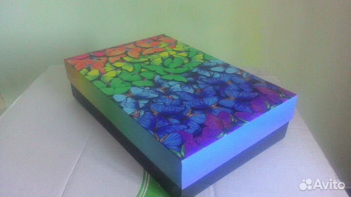 Коробка подарочная новая