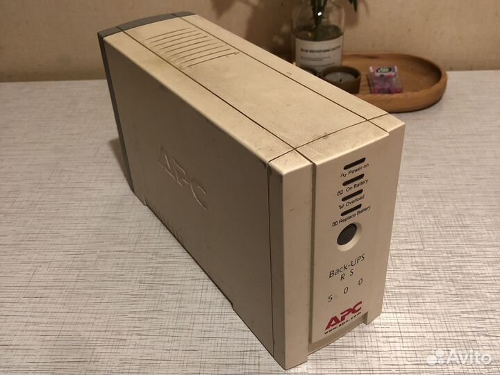 Ибп APC Back UPS BR500I неисправный