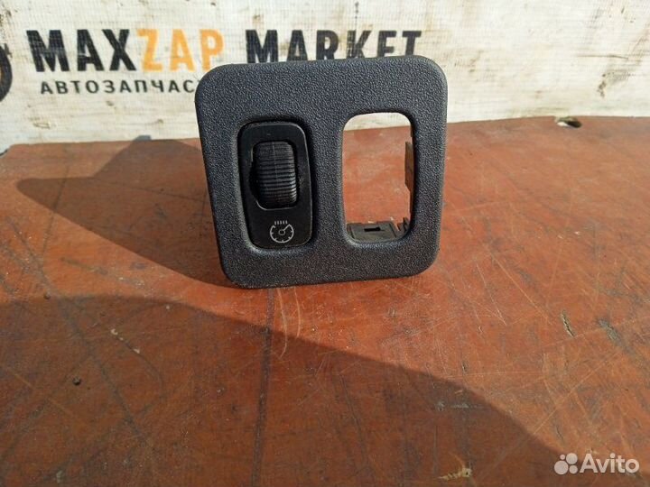 Кнопка корректора фар Mitsubishi Lancer 9 2000 б/у