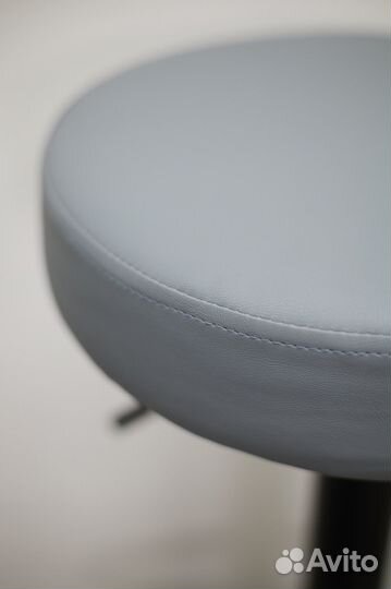 Барный стул