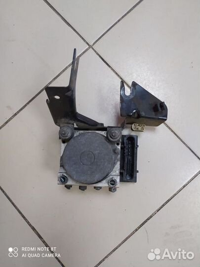 Блок ABS (насос) для Nissan Almera III (G15)