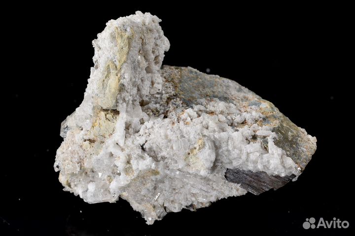 Друза кристаллов. Брукит, кальцит, альбит.Лот№786
