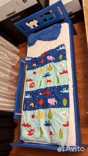 Детская кровать IKEA с матрасом и одеялом