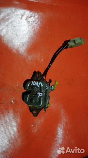 Замок пятой двери nissan prairie *M11