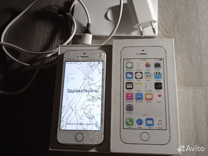 iPhone 5S, 16 ГБ