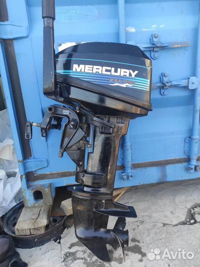 Продам лодочный мотор Mercury 15 (9,9)