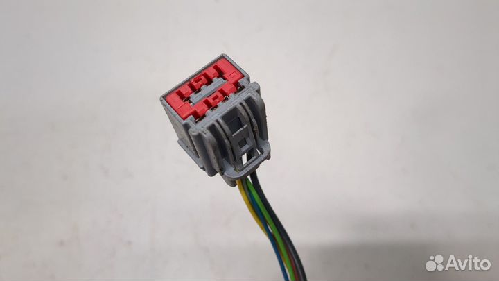 Амортизатор крышки багажника левый Tesla Model S